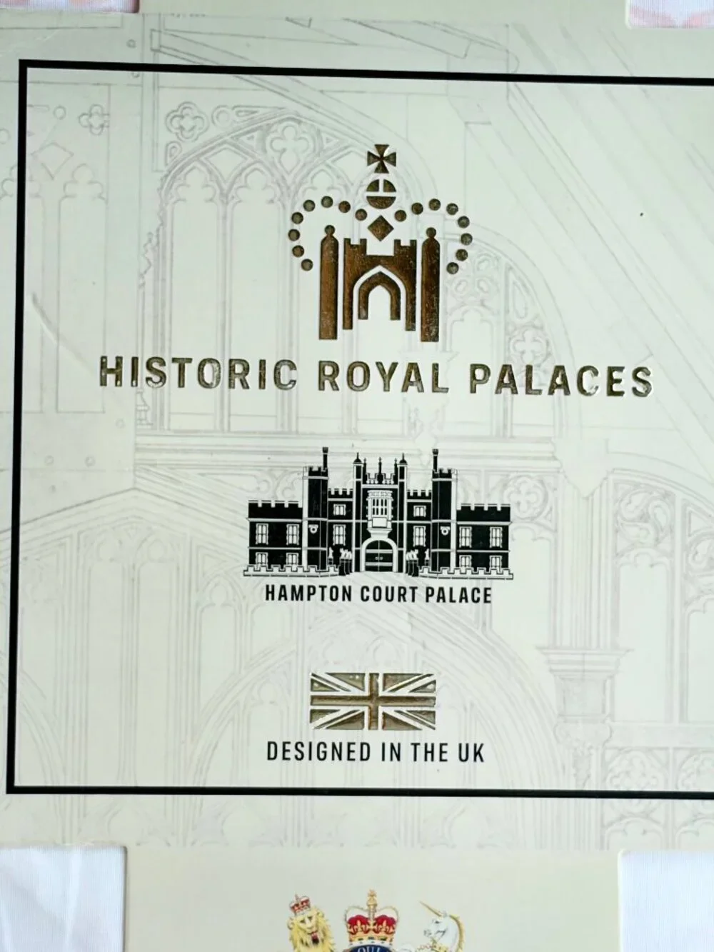Historic Royal Palaces King Plaster Pink Fleur De Lis 100% Cotton Sheet Set